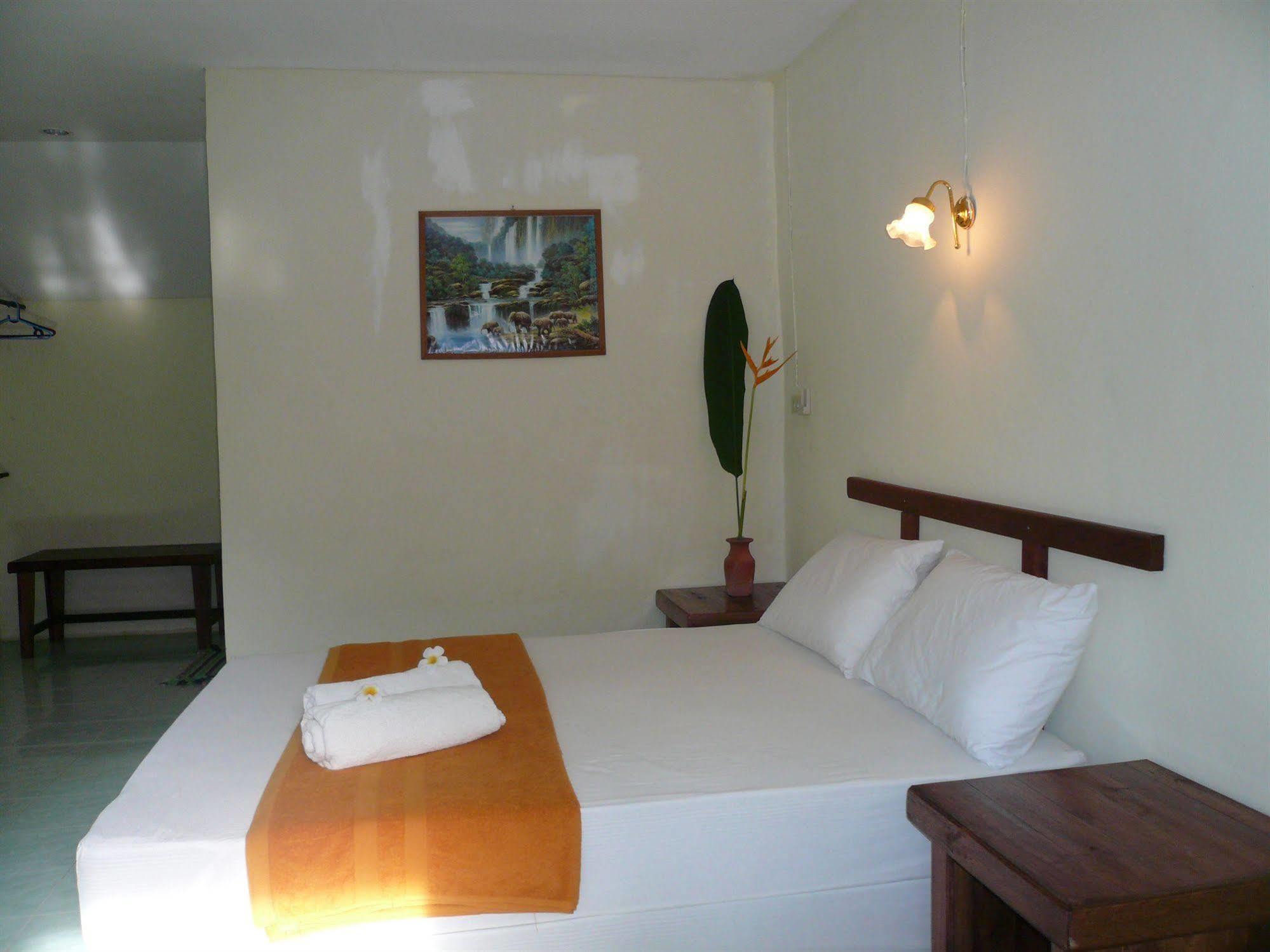 Baan Lamai Resort Exteriör bild